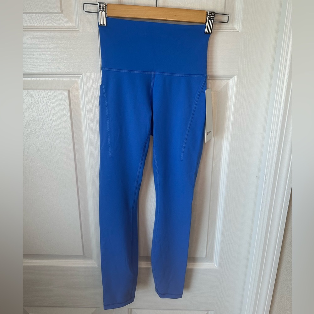 Lululemon Wunder Train HR Tight 25” with pockets Leggings Sz.2 pipedream blue